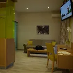 Hotel The George - Hospitality Beyond 2*