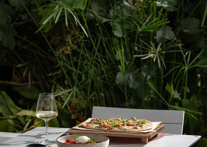 The George - Hospitality Beyond Hotell