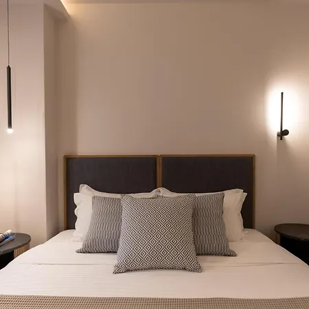George Hotel
