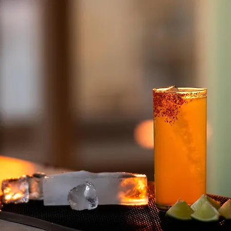 George Hotel 2*