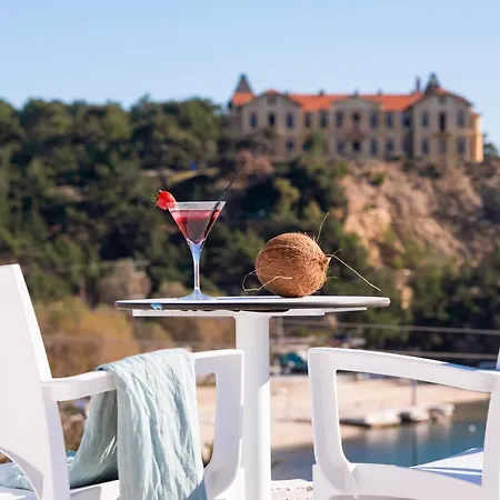 George Hotel 2* Limenaria (Thasos)